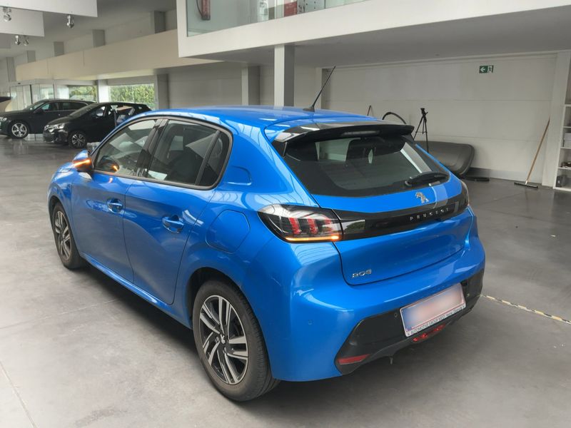 Peugeot 208 1.2 PureTech Allure 2020 – снимка 6