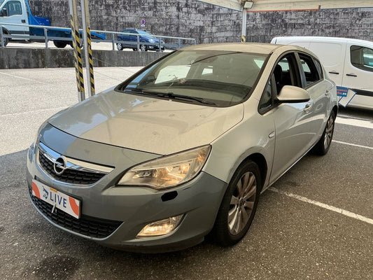 Opel Astra 1.7 CDTI Enjoy 2010 – снимка 1
