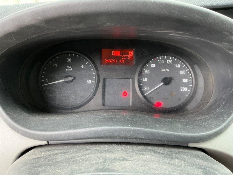 Opel Vivaro 2.0 CDTI Kasten L2H1 2,9t 2012 – снимка 4