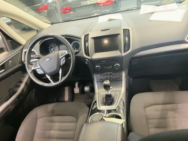 Ford Galaxy 1.5 EcoBoost Business 2018 – снимка 17