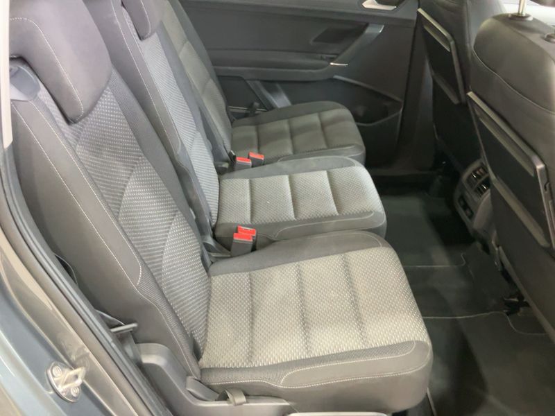 Volkswagen Touran 1.4 TSI Comfortline BlueMotion Tech 2017 – снимка 19