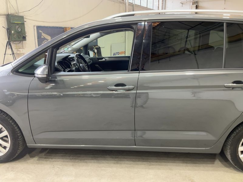 Volkswagen Touran 1.4 TSI Comfortline BlueMotion Tech 2017 – снимка 4