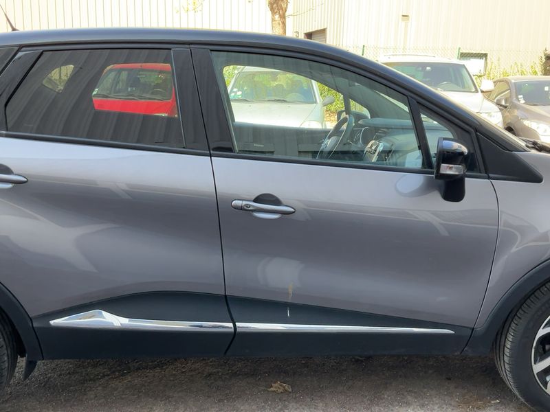 Renault Captur 1.2 TCe Energy Intens 2017 – снимка 10