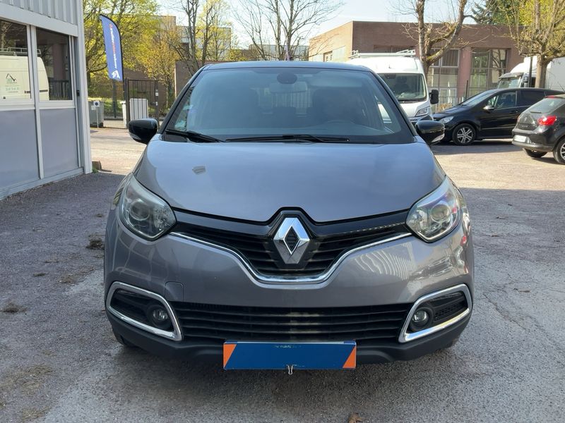 Renault Captur 1.2 TCe Energy Intens 2017 – снимка 14