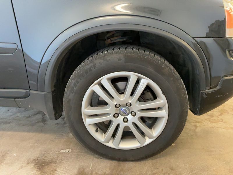 Volvo XC90 2.4 D5 Xenium 2011 – снимка 11