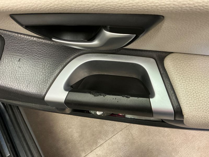 Volvo XC90 2.4 D5 Xenium 2011 – снимка 32
