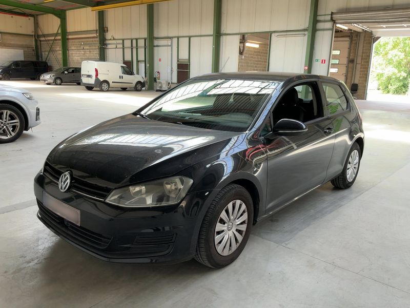 Volkswagen Golf VII 1.6 TDI Trendline BlueMotion Tech 2013