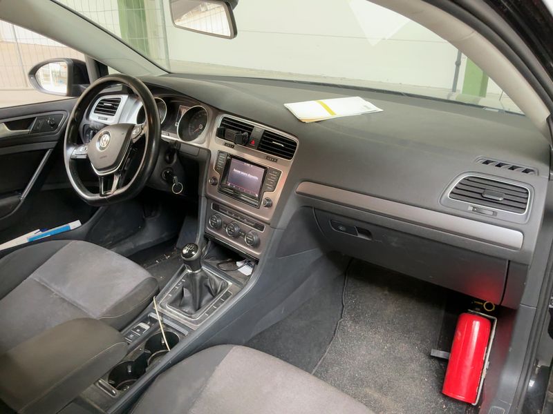 Volkswagen Golf VII 1.6 TDI Trendline BlueMotion Tech 2013 – снимка 12