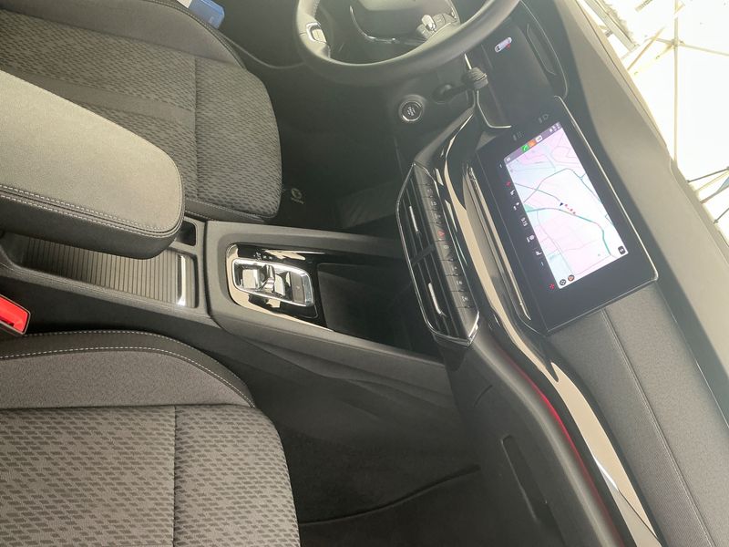Skoda Octavia 2.0 TDI First Edition 2020 – снимка 32