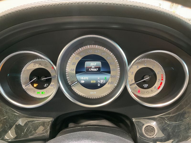 Mercedes-Benz CLS-Klasse CLS 500 CGI Shooting Brake BlueEfficiency 2014 – снимка 19