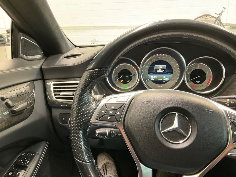 Mercedes-Benz CLS-Klasse CLS 500 CGI Shooting Brake BlueEfficiency 2014 – снимка 31