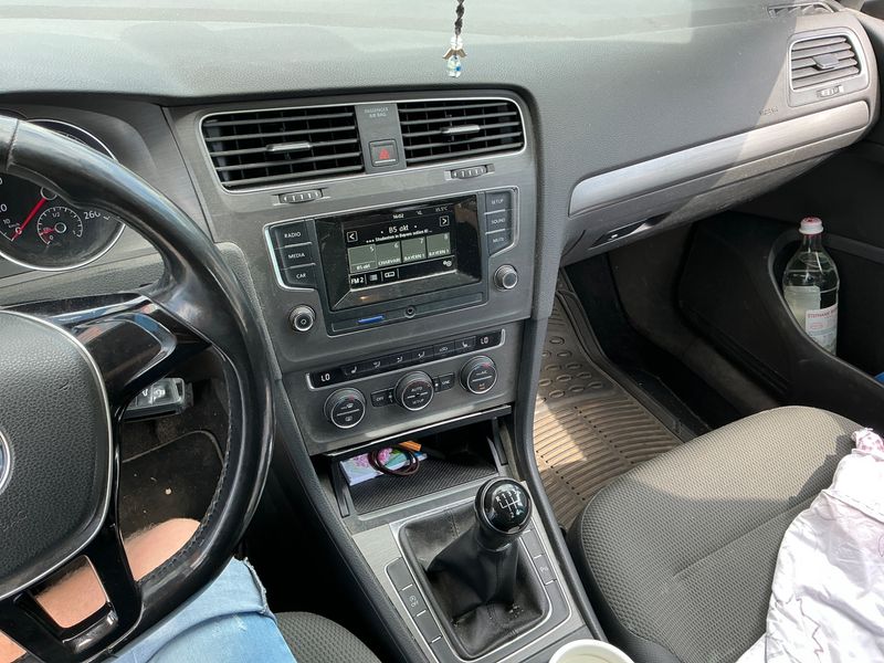 Volkswagen Golf VII 1.2 TSI Comfortline BlueMotion Tech 2013 – снимка 42