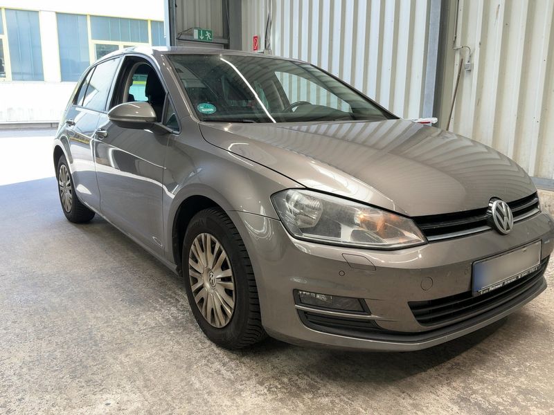 Volkswagen Golf VII 1.2 TSI Comfortline BlueMotion Tech 2013 – снимка 12