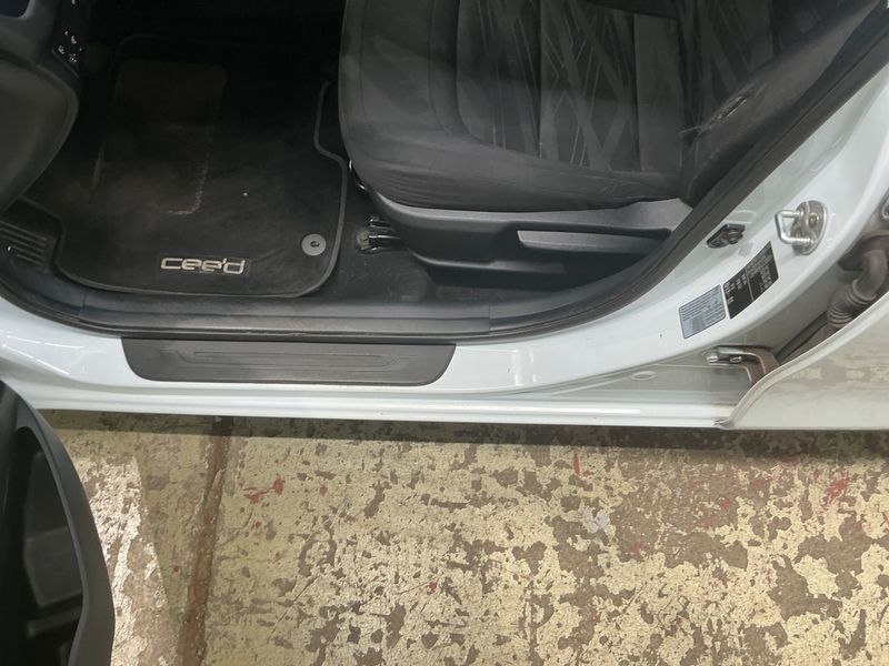 Kia cee'd 1.4 Edition 7 2017 – снимка 26