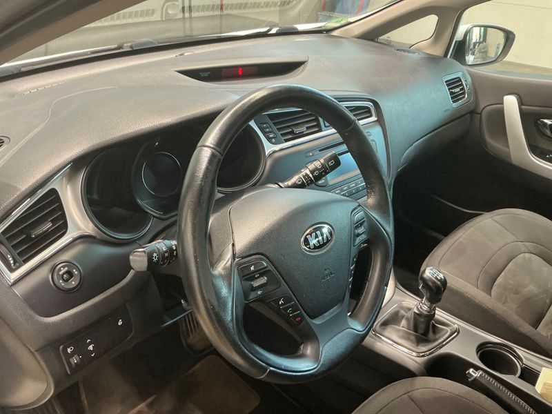 Kia cee'd 1.4 Edition 7 2017 – снимка 27