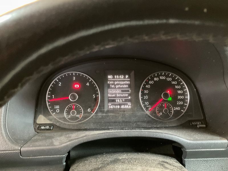 Volkswagen Caddy 2.0 TDI Maxi Highline 2012 – снимка 13