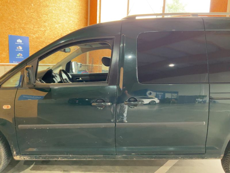 Volkswagen Caddy 2.0 TDI Maxi Highline 2012 – снимка на щета