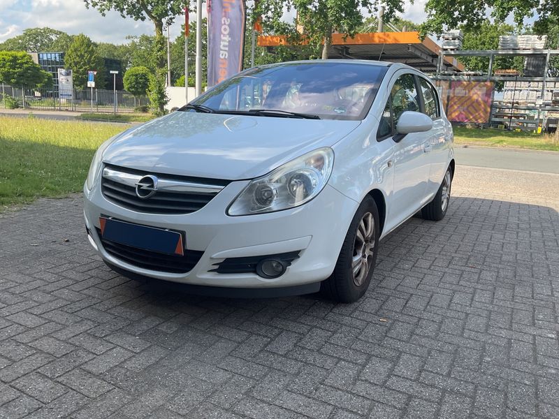 Opel Corsa 1.3 CDTI Innovation 2010 – снимка 1