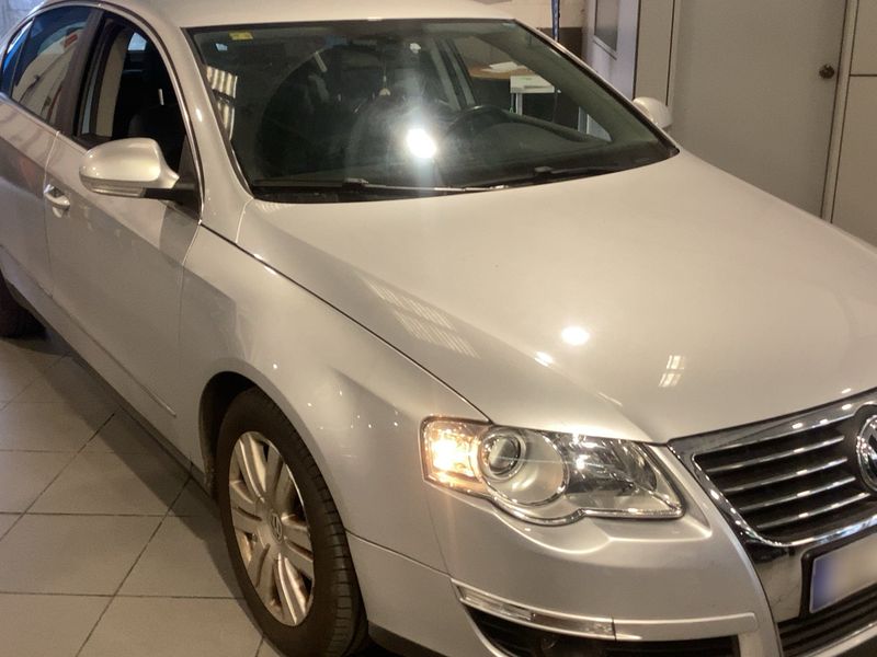 Volkswagen Passat 2.0 TDI Highline 2005 – снимка 8