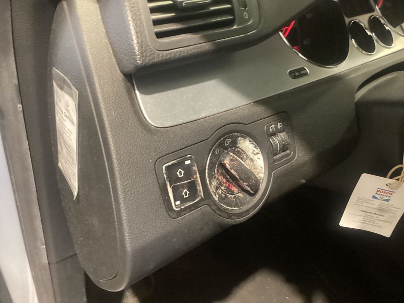Volkswagen Passat 2.0 TDI Highline 2005 – снимка 23