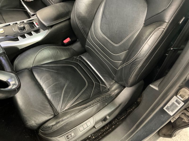 Citroen DS5 2.0 HDi Hybrid4 SportChic 2012 – снимка 30