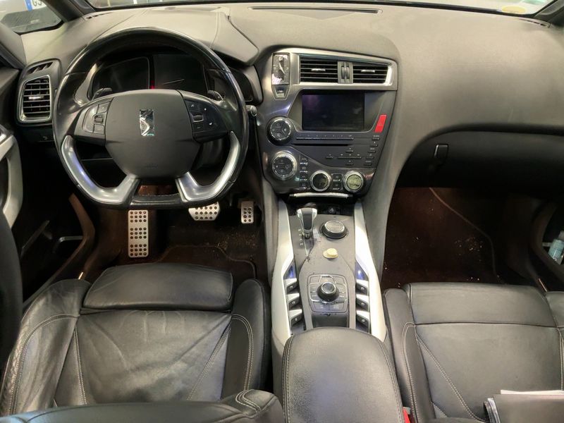 Citroen DS5 2.0 HDi Hybrid4 SportChic 2012 – снимка 17