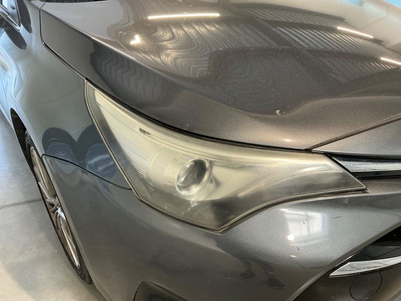 Toyota Avensis 2.0 D-4D Executive 2015 – снимка 26