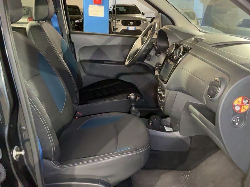 Dacia Lodgy 1.5 dCi Diesel SL AuDacia 2015 – снимка 16