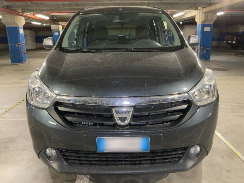 Dacia Lodgy 1.5 dCi Diesel SL AuDacia 2015 – снимка 14