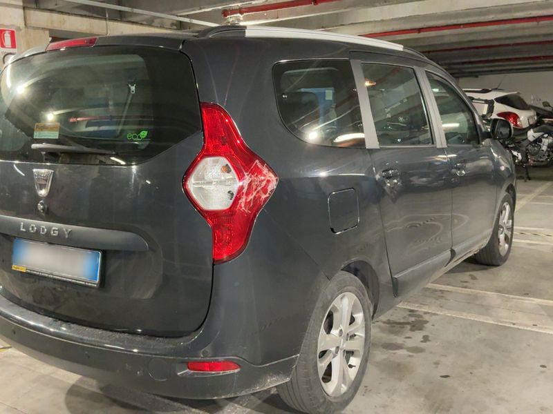 Dacia Lodgy 1.5 dCi Diesel SL AuDacia 2015 – снимка 8