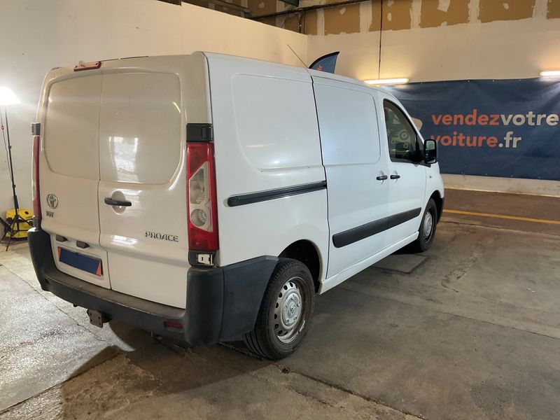 Toyota ProAce 2.0 D-4D L1H1 Kasten Comfort 2014 – снимка 2