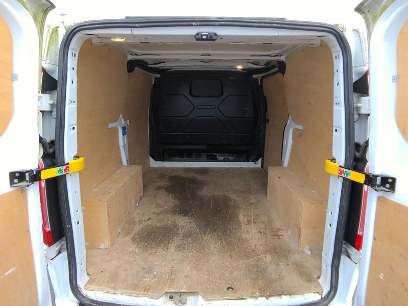 Ford Transit Custom 2.0 TDCi 300 L1 Trail 2022 – снимка 4