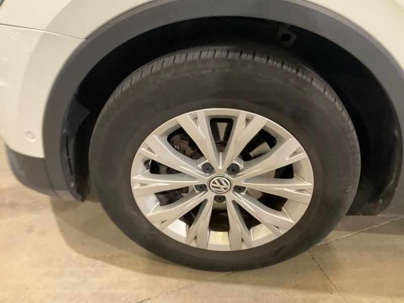 Volkswagen Tiguan 2.0 TDI Advance 4Motion BlueMotion Tech 2016 – снимка 3