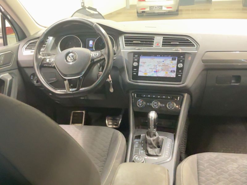 Volkswagen Tiguan 2.0 TDI Join 4Motion 2018 – снимка 17