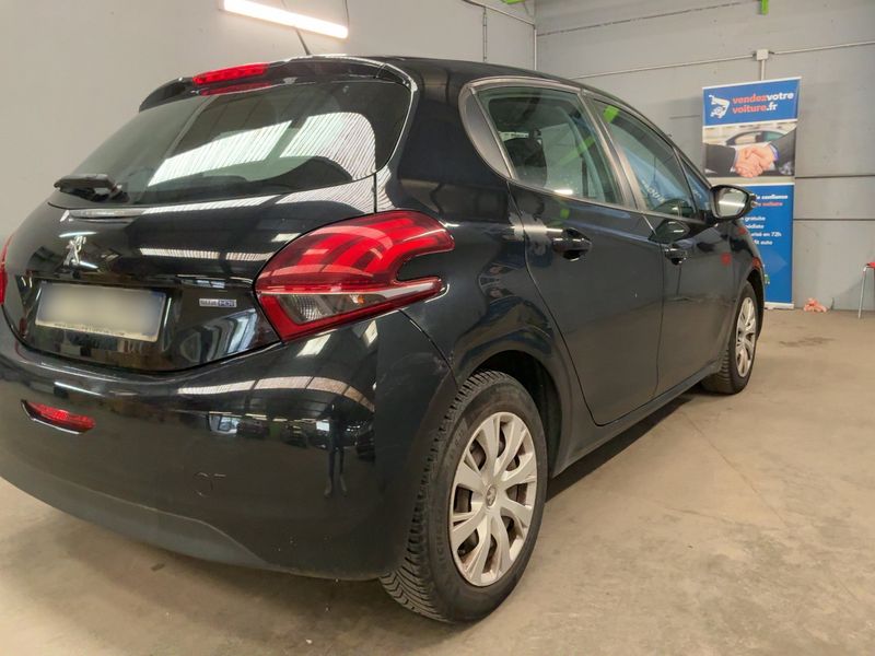 Peugeot 208 1.6 Blue-HDi Active Auto Ecole 2016 – снимка 8