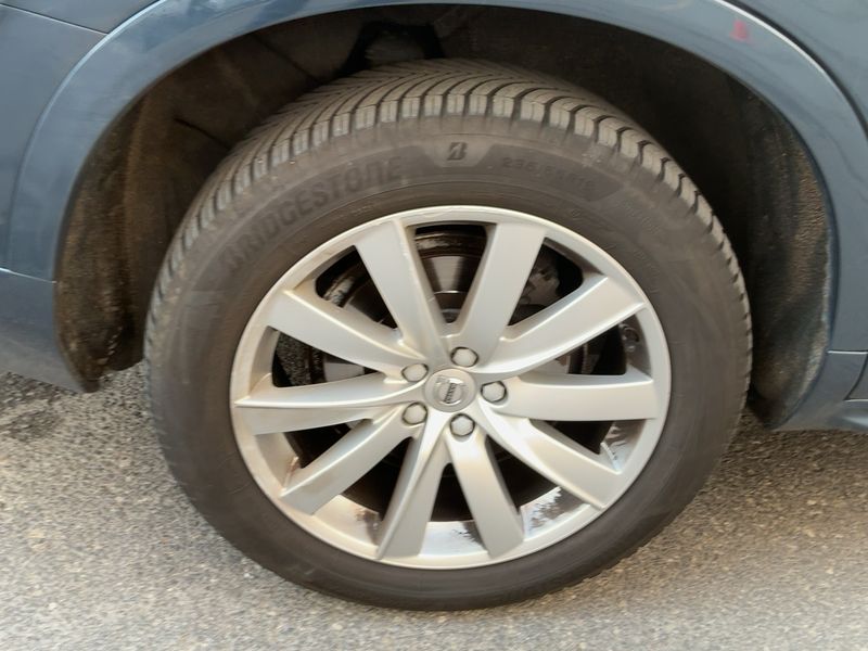 Volvo XC90 2.0 D5 Momentum AWD 2018 – снимка 9