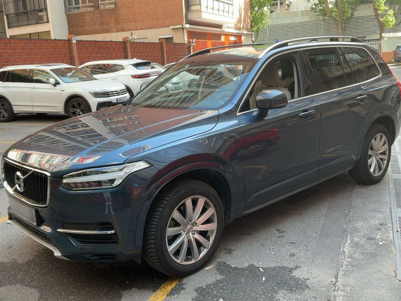 Volvo XC90 2.0 D5 Momentum AWD 2018 – снимка 1