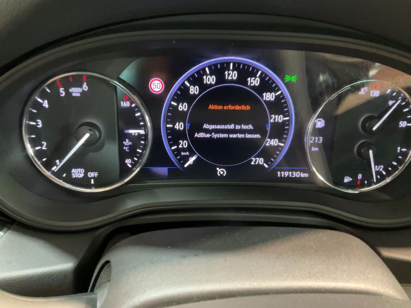 Opel Insignia Grand Sport 2.0 CDTI Dynamic 2019 – снимка 26