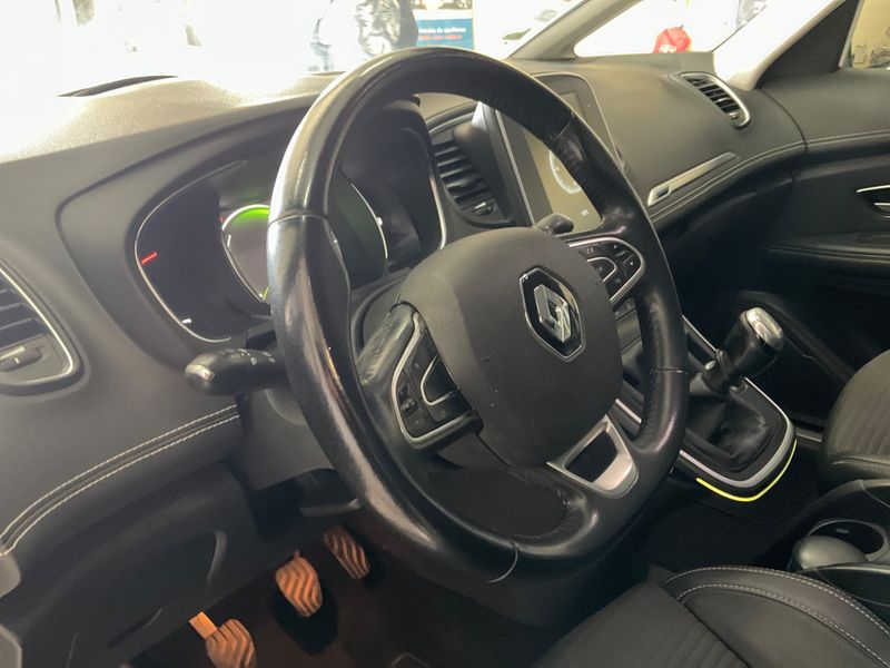 Renault Scenic 1.5 dCi Energy Intens 2017 – снимка 31