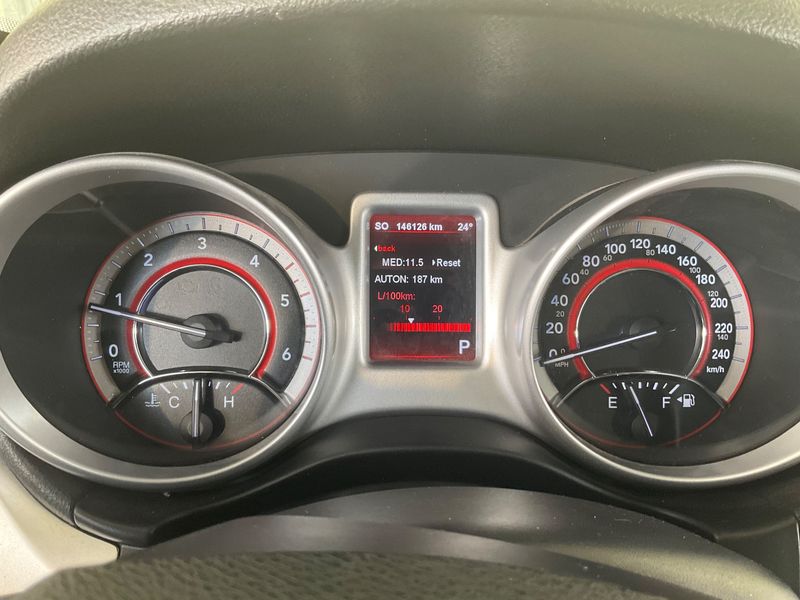 Fiat Freemont 2.0 Multijet Lounge 4WD 2012 – снимка 18