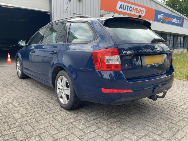 Skoda Octavia 1.6 TDI GreenLine 2014 – снимка 6