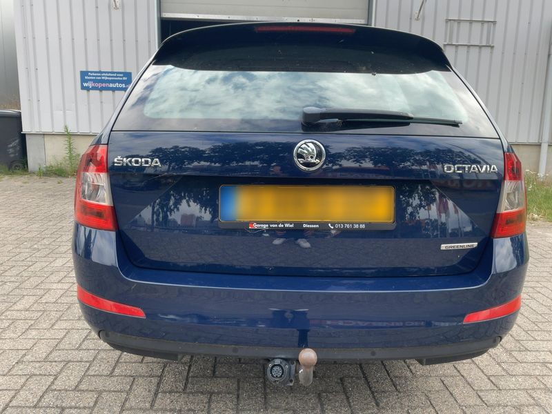 Skoda Octavia 1.6 TDI GreenLine 2014 – снимка 7