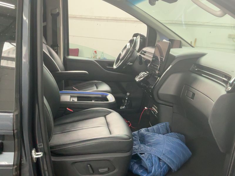 Hyundai Staria 2.2 CRDi Signature 4WD 2021 – снимка 17