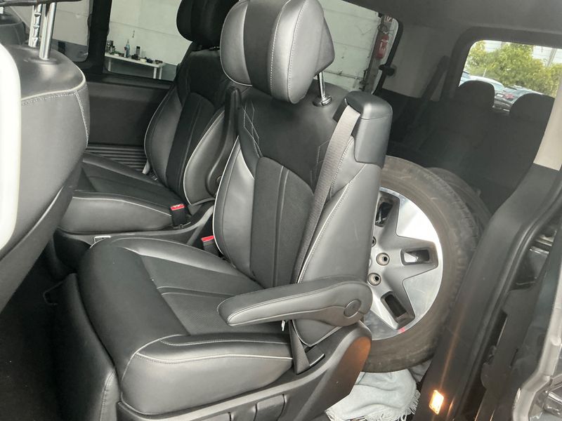 Hyundai Staria 2.2 CRDi Signature 4WD 2021 – снимка 29