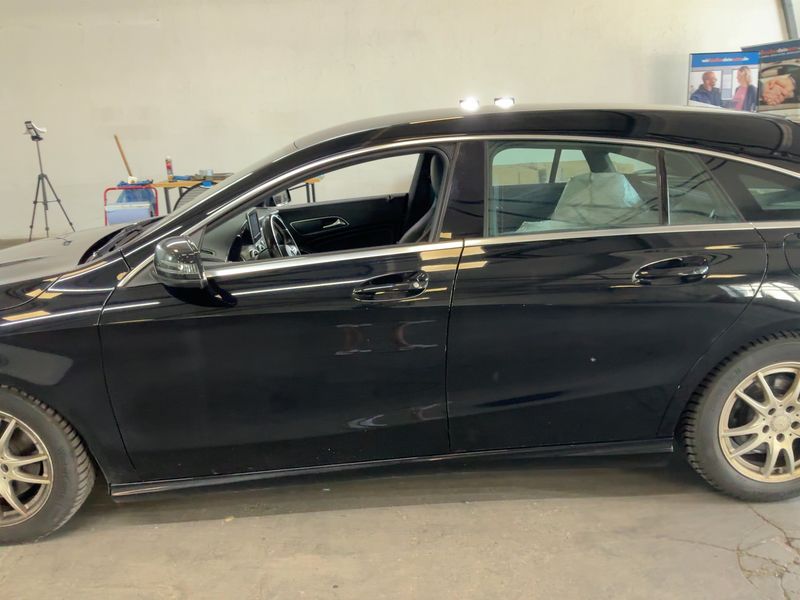 Mercedes-Benz CLA-Klasse CLA 220 Shooting Brake Urban 2015 – снимка 4