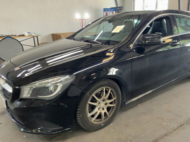 Mercedes-Benz CLA-Klasse CLA 220 Shooting Brake Urban 2015 – снимка 2