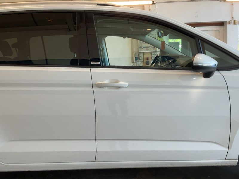 Volkswagen Touran 1.6 TDI Comfortline BlueMotion Tech 2019 – снимка 10