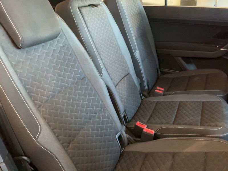 Volkswagen Touran 1.6 TDI Comfortline BlueMotion Tech 2019 – снимка 19