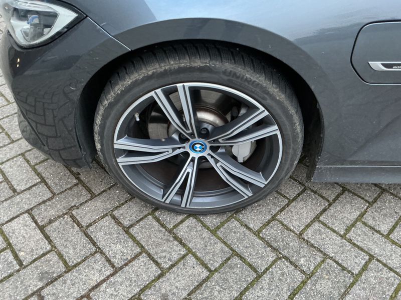BMW 3er 330e Sport Line 2022 – снимка 3