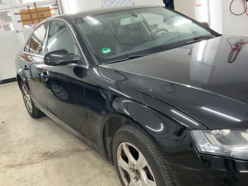 Audi A4 2.0 TDI Attraction 2010 – снимка 8